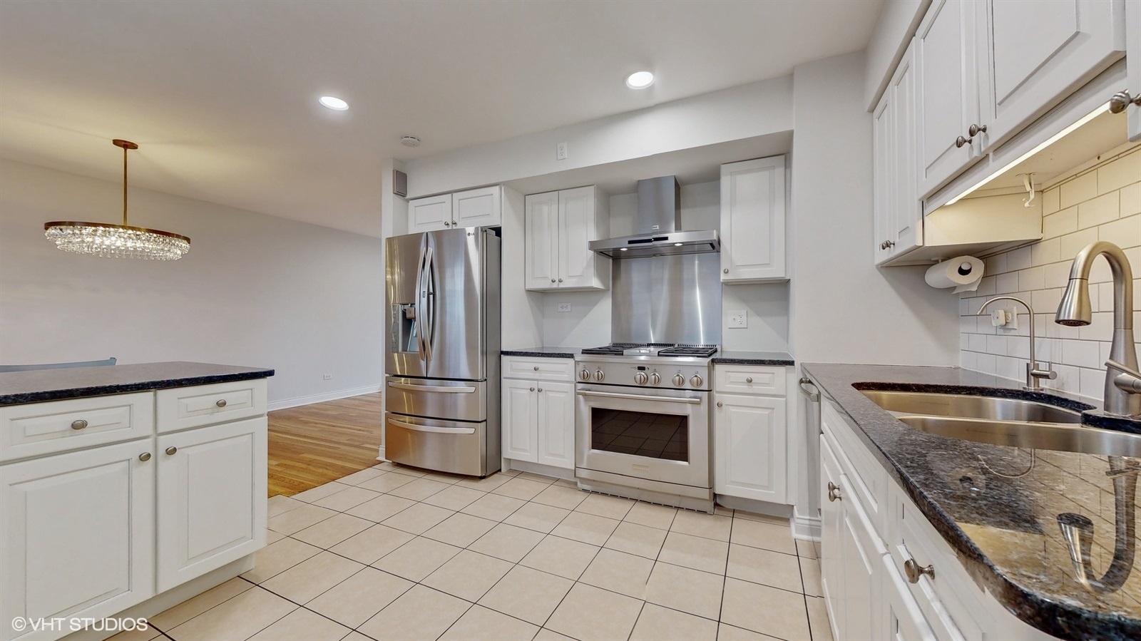 2930 Koepke Road Northbrook, IL 60062 - Photo 10 of 30 a kitchen with granite countertop a sink and stainless steel appliances