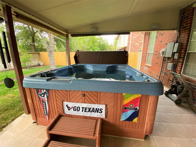 $2,500 | 6918 Springcrest Court, Sugar Land, TX 77479