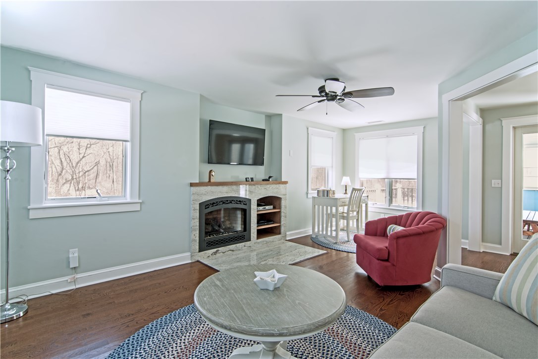 210 South Pier Road Narragansett, RI 02882 - Photo 8 of 30 Living room