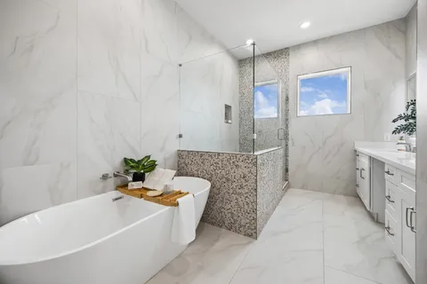 $739,000 | 1618 Ojeman Road, Unit A, Houston, TX 77055