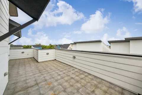 $739,000 | 1618 Ojeman Road, Unit A, Houston, TX 77055
