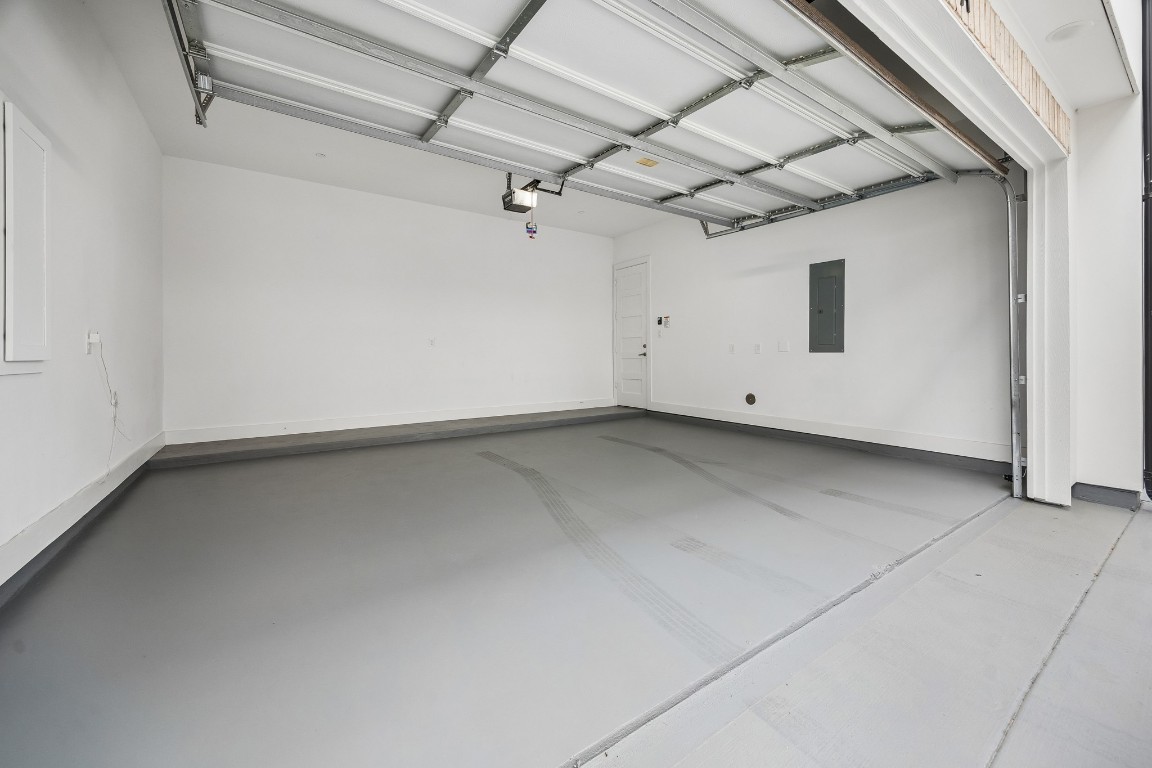 1618 Ojeman Road, Unit A Houston, TX 77055 - Photo 27 of 39 Large two car garage is approximately 20'X19'