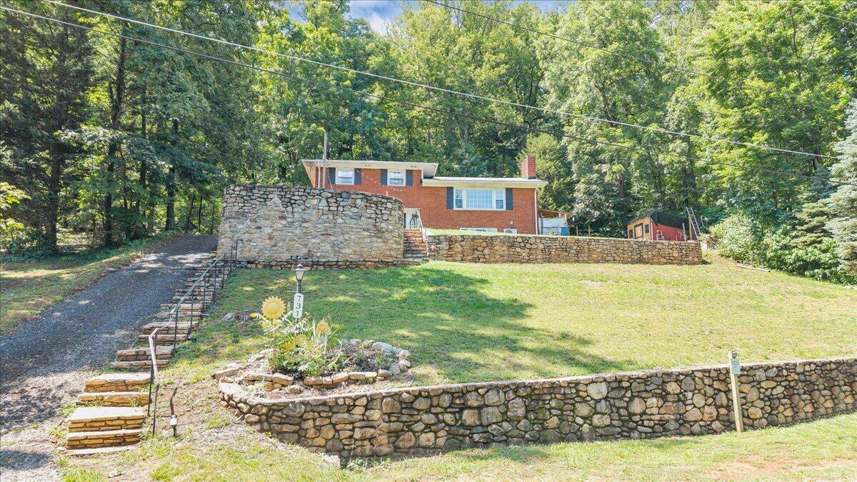731 Eddies Road Salem, VA 24153 - Photo 41 of 48 Situated to see beautiful views!