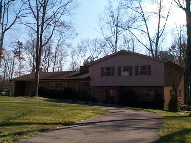 506 Barrington Road Signal Mountain, TN 37377 - Photo 1 of 1 Primary Photo