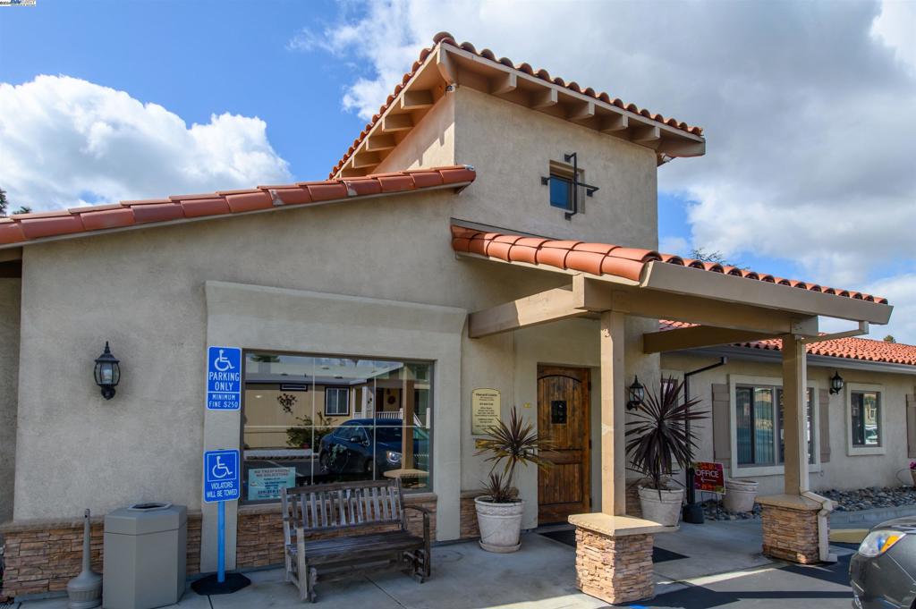 3263 Vineyard Avenue Pleasanton, CA 94566 - Photo 30 of 46