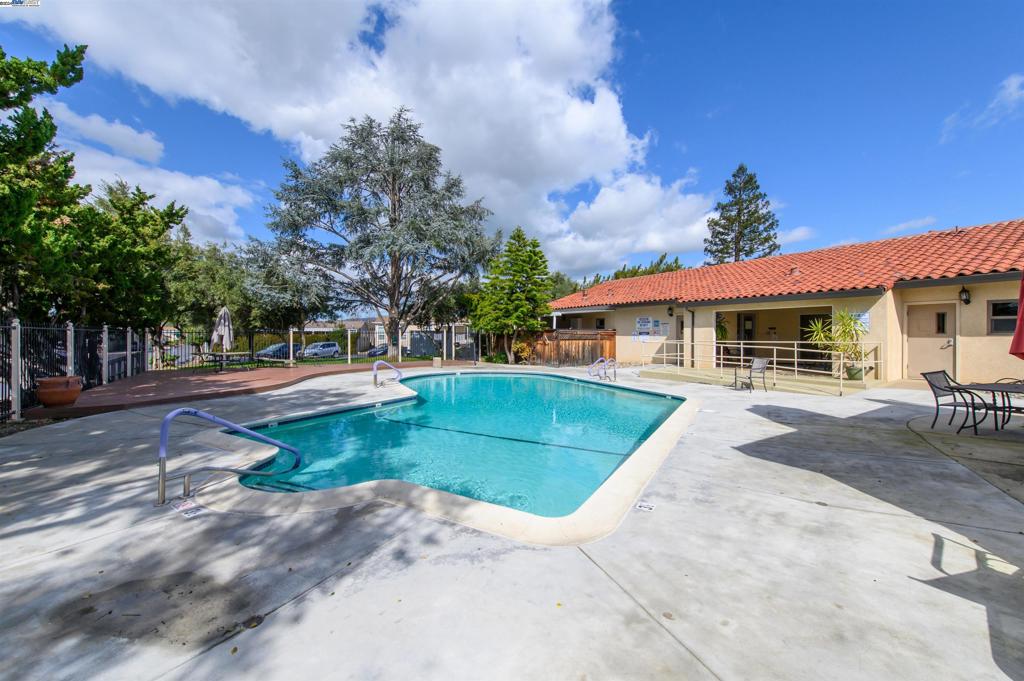 3263 Vineyard Avenue Pleasanton, CA 94566 - Photo 42 of 46