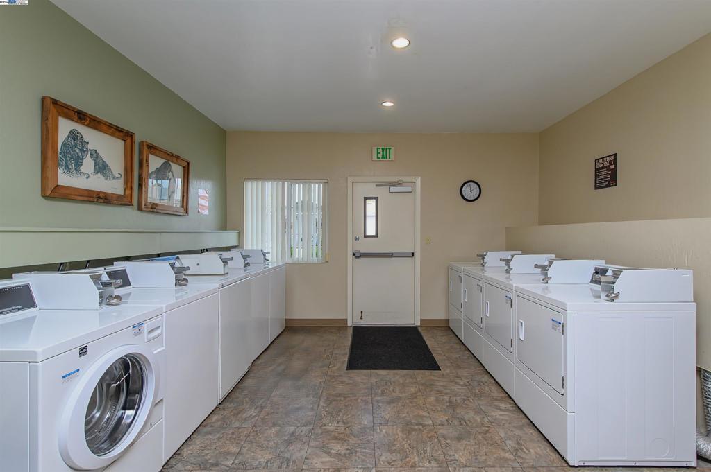 3263 Vineyard Avenue Pleasanton, CA 94566 - Photo 45 of 46