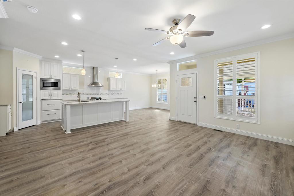 3263 Vineyard Avenue Pleasanton, CA 94566 - Photo 7 of 46