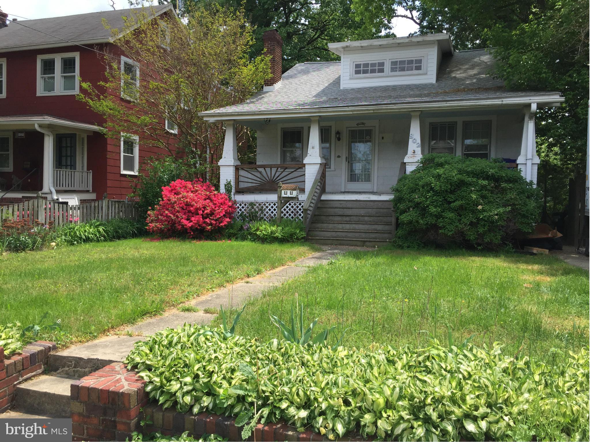 802 Silver Spring Avenue Silver Spring, MD 20910 - Photo 2 of 13 Exterior (Front)