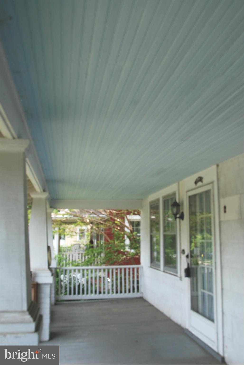 802 Silver Spring Avenue Silver Spring, MD 20910 - Photo 3 of 13 Exterior (Front)