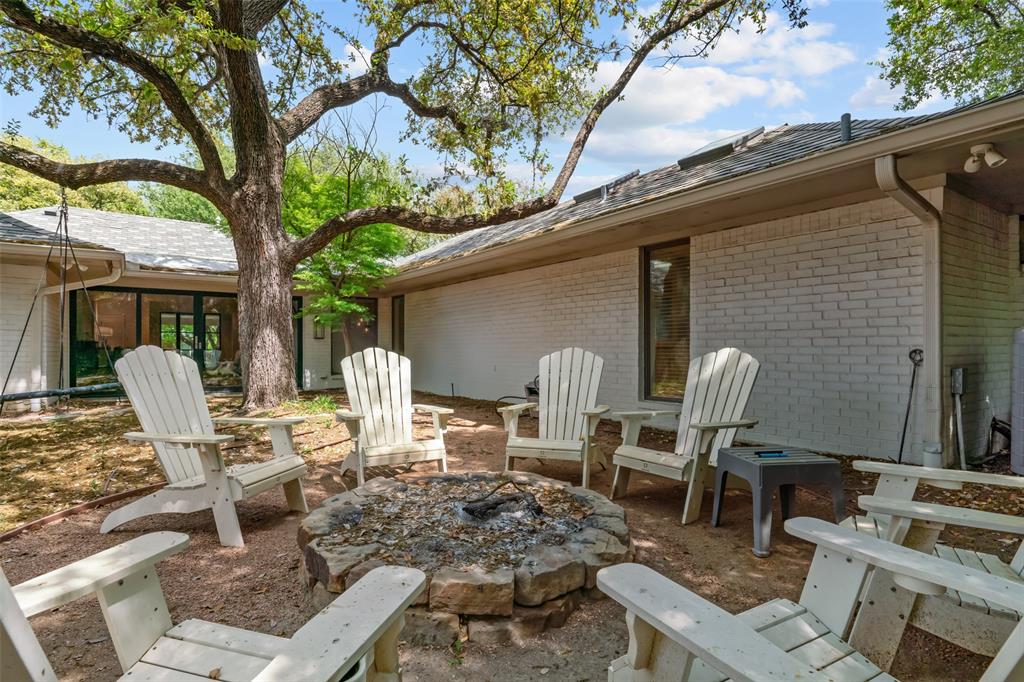 6117 Merrymount Road Westover Hills, TX 76107 - Photo 39 of 39 View of patio with a fire pit