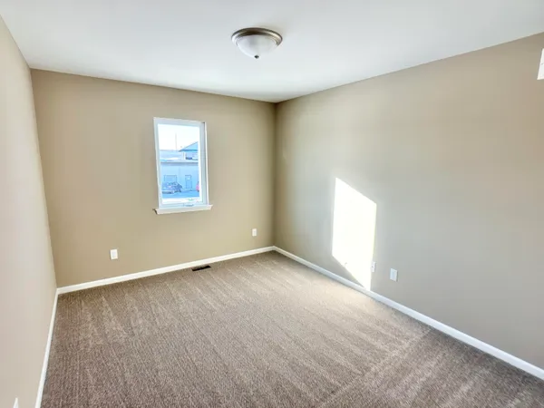 $324,600 | 1446 Lake Street, Hobart, IN 46342
