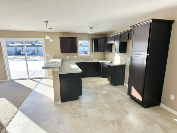 $324,600 | 1446 Lake Street, Hobart, IN 46342