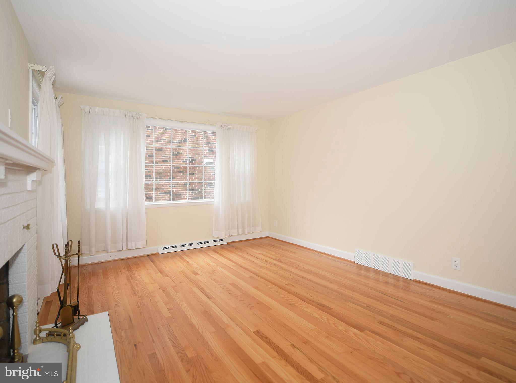 4111 Perry View Road Baltimore, MD 21236 - Photo 15 of 38