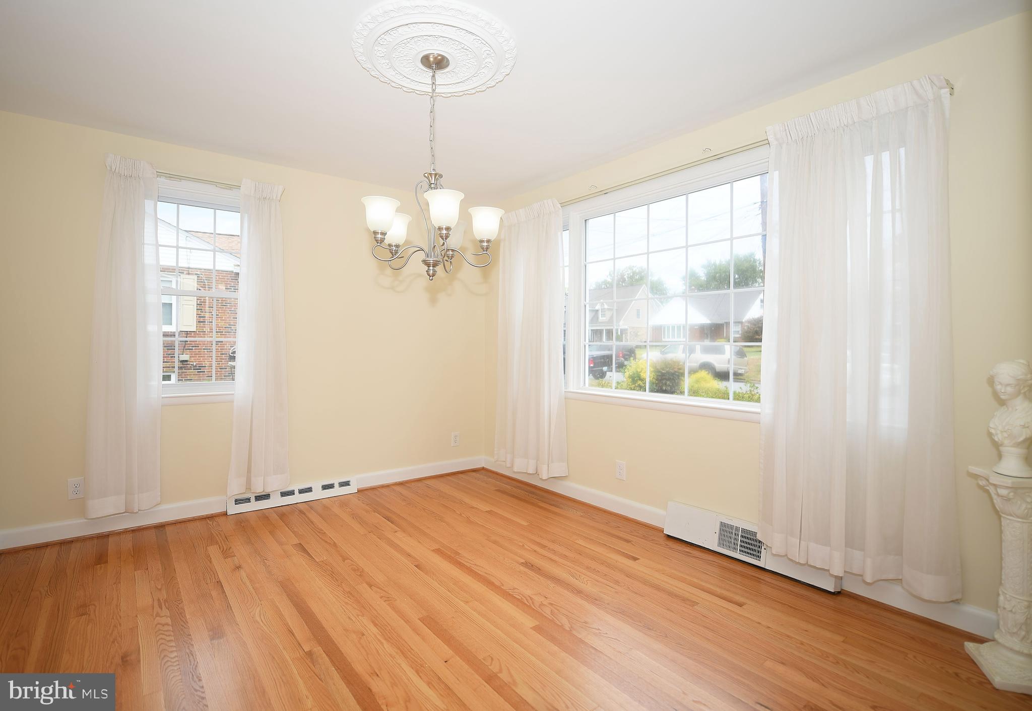 4111 Perry View Road Baltimore, MD 21236 - Photo 18 of 38