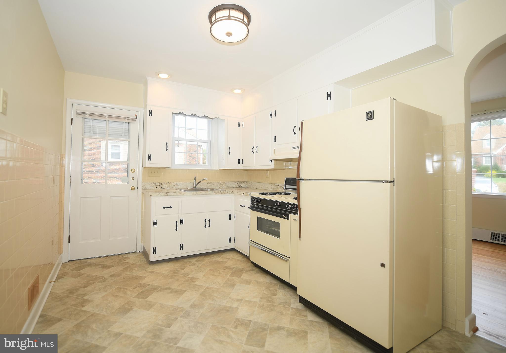 4111 Perry View Road Baltimore, MD 21236 - Photo 21 of 38