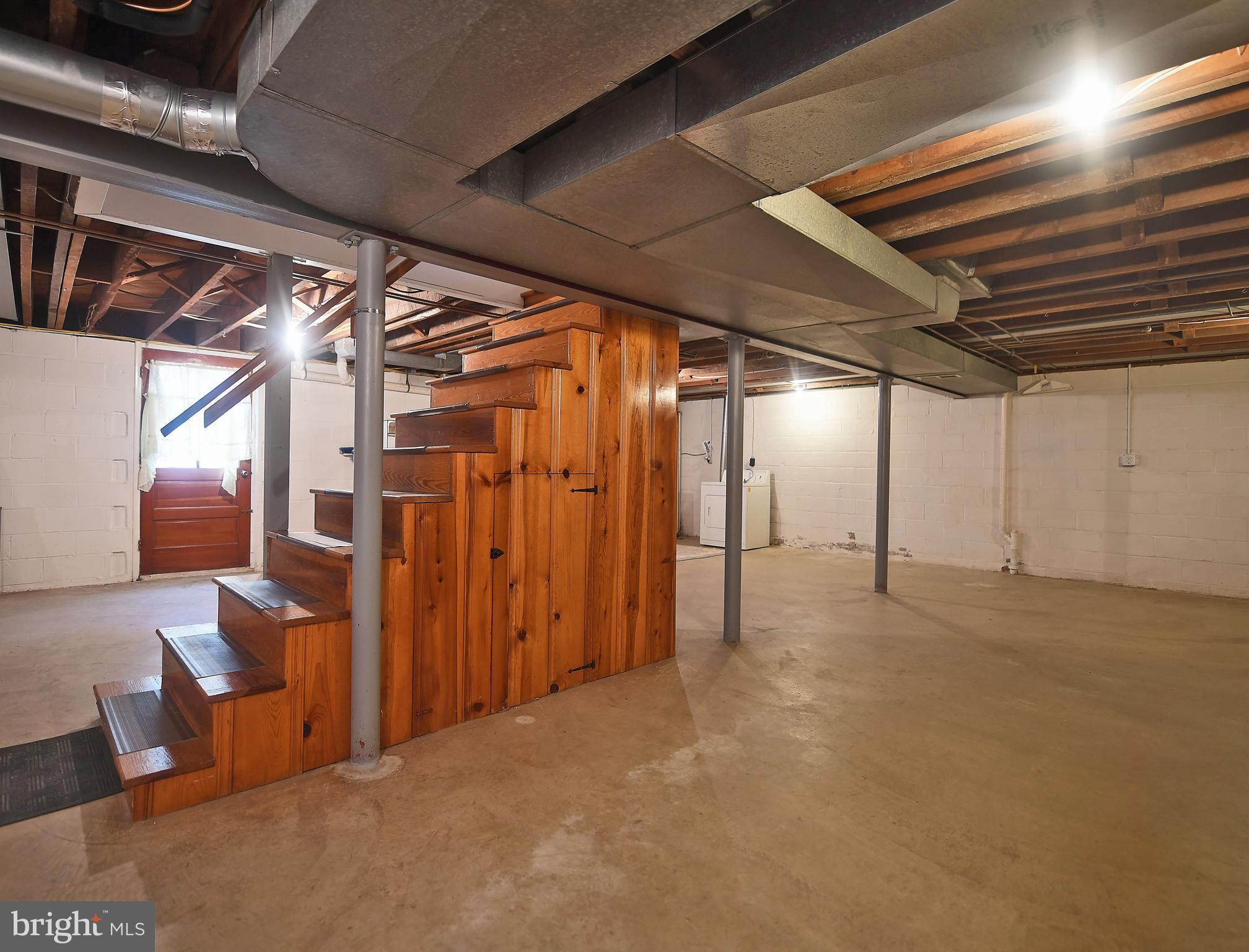 4111 Perry View Road Baltimore, MD 21236 - Photo 35 of 38