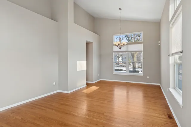 $549,000 | 206 Sparrow Lane, Bolingbrook, IL 60490