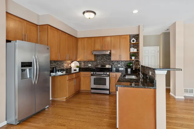 $549,000 | 206 Sparrow Lane, Bolingbrook, IL 60490