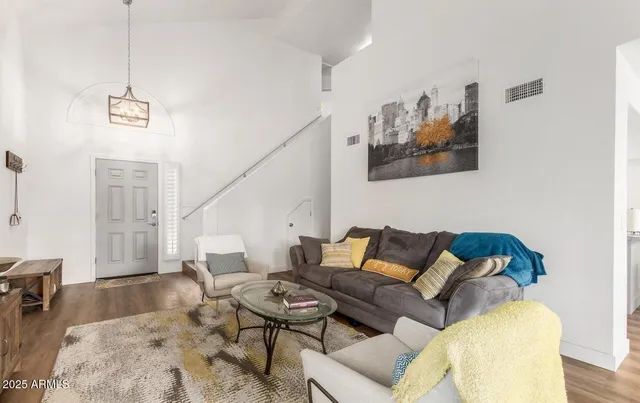 $2,349 | 4943 West Oraibi Drive, Glendale, AZ 85308