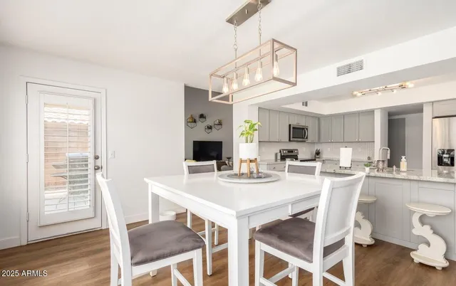 $2,349 | 4943 West Oraibi Drive, Glendale, AZ 85308