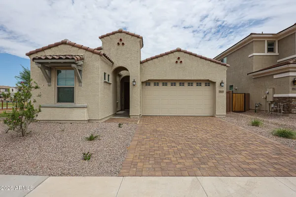 $2,700 | 7616 West Bronco Trail, Peoria, AZ 85383