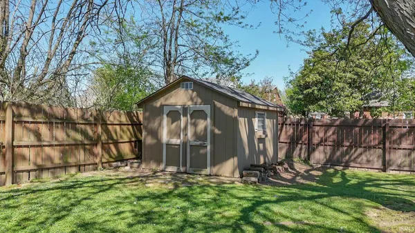 $345,000 | 228 Wilson Square, Evansville, IN 47715