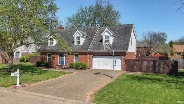 $345,000 | 228 Wilson Square, Evansville, IN 47715