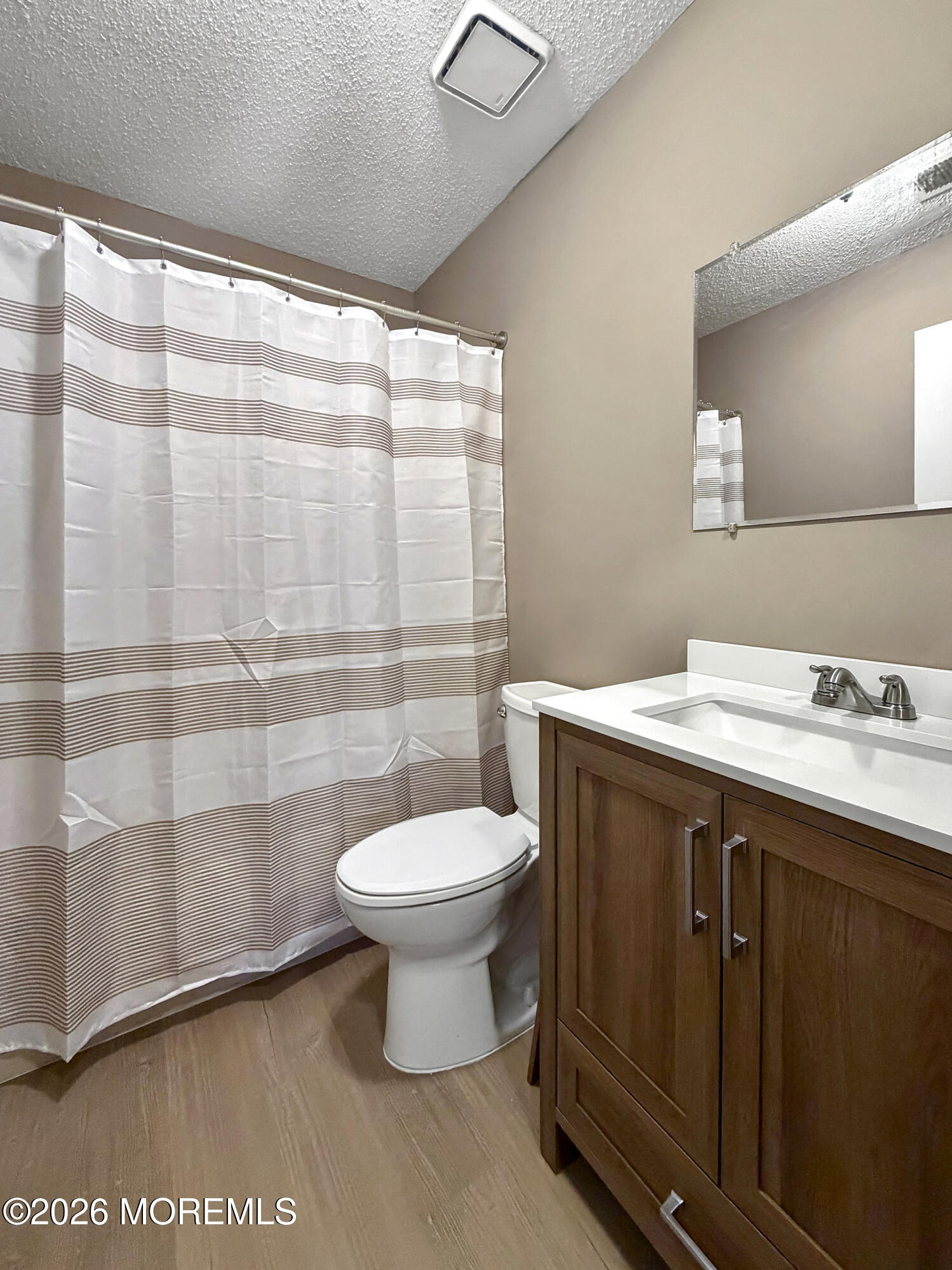 47 Carnaby Close Freehold, NJ 07728 - Photo 17 of 29 Common Full Bath