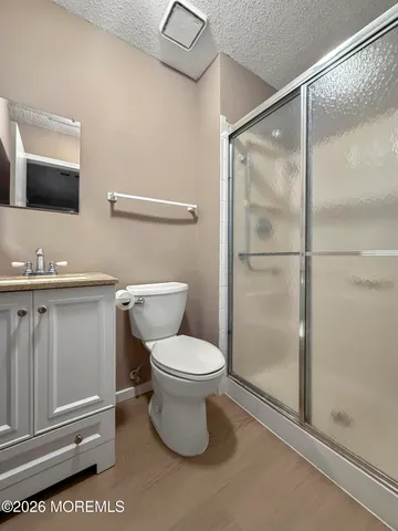 $389,999 | 47 Carnaby Close, Freehold, NJ 07728