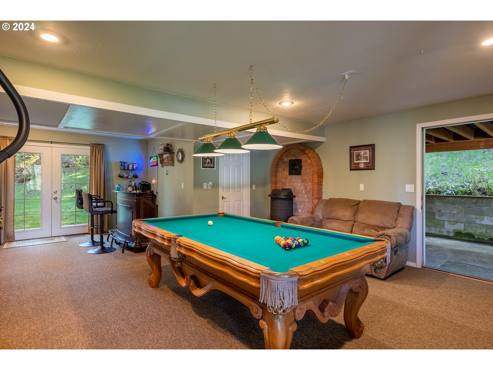89915 Ben Bunch Road Florence, OR 97439 - Photo 10 of 33 a room with pool table and windows