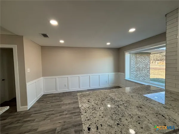 $325,000 | 104 County Road 4881, Copperas Cove, TX 76522