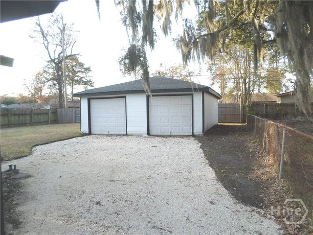 $1,800 | 213 Olmstead Drive, Garden City, GA 31408