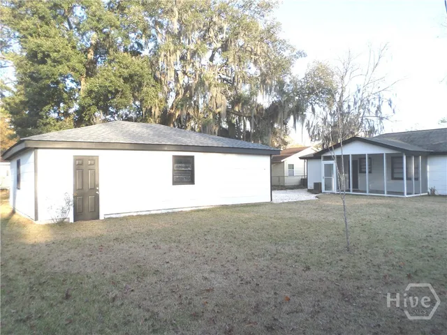 $1,800 | 213 Olmstead Drive, Garden City, GA 31408