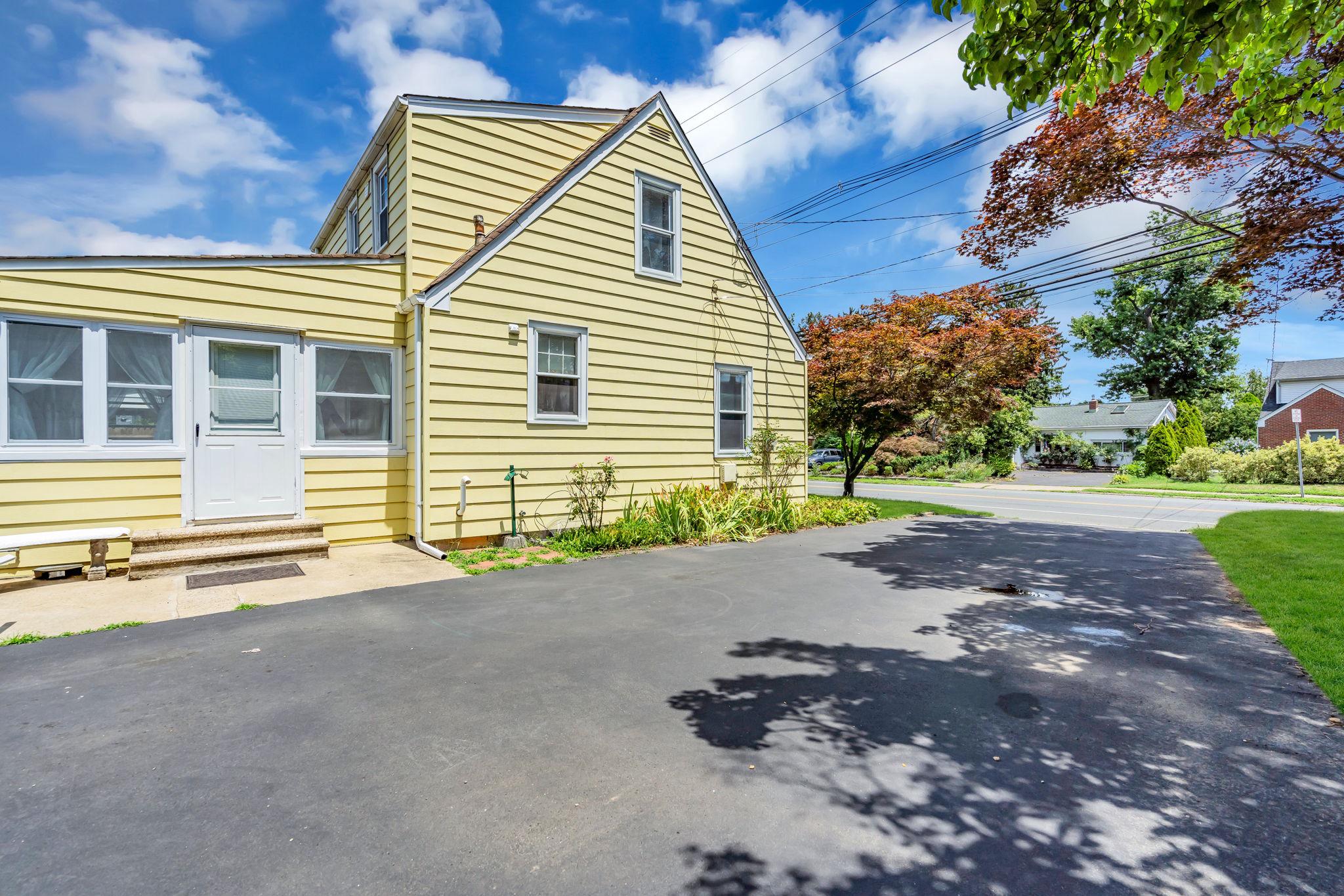 826 Whitehorse Mercerville Road Hamilton, NJ 08610 - Photo 27 of 31