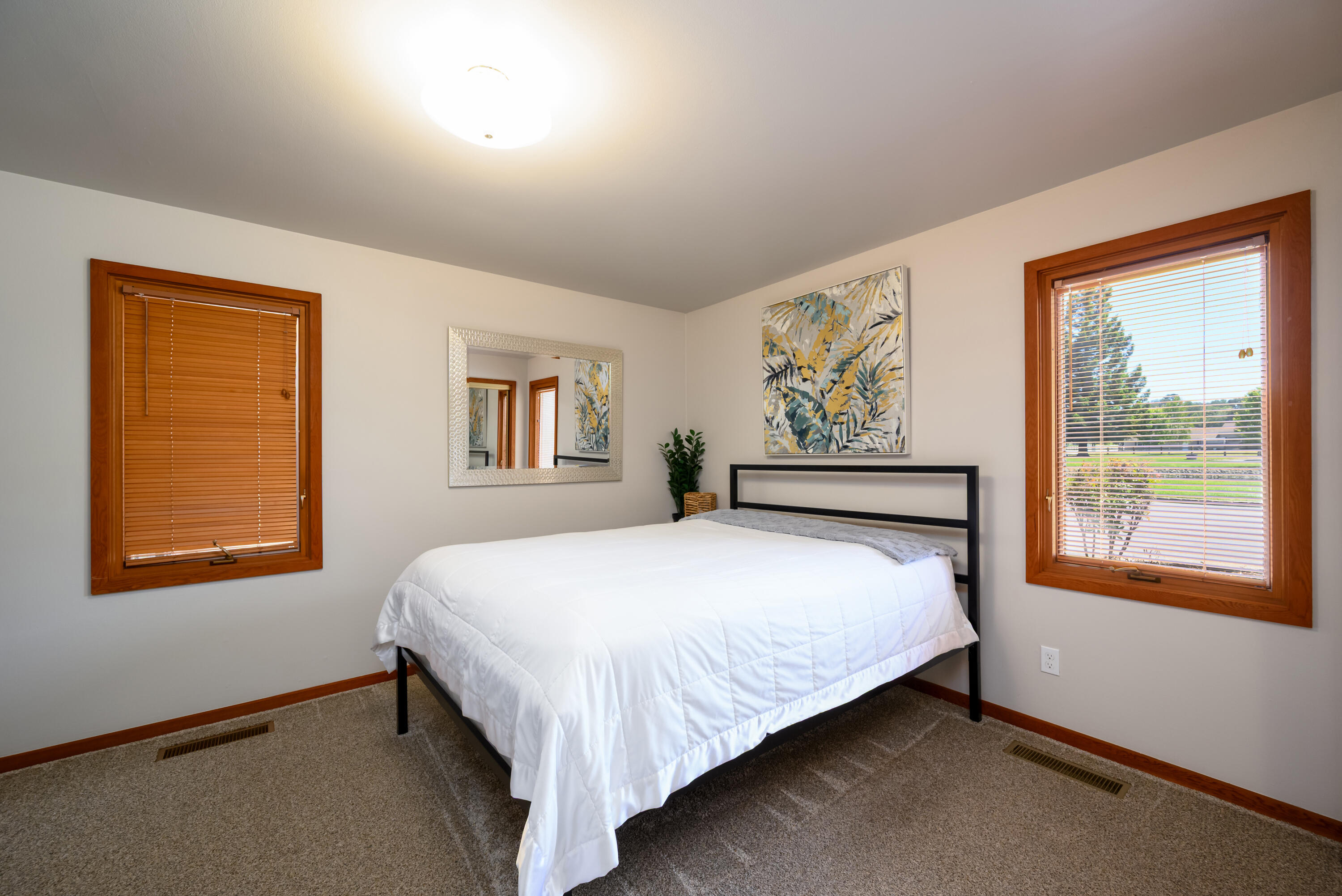 2546 Fisher Road Roseburg, OR 97471 - Photo 22 of 59 a bedroom with a bed and a window