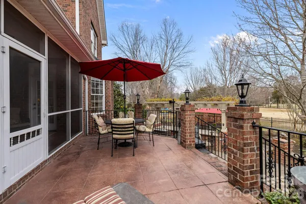 $825,000 | 6120 Four Wood Drive, Matthews, NC 28104
