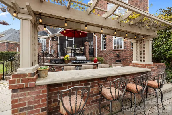 $825,000 | 6120 Four Wood Drive, Matthews, NC 28104