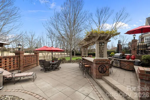 $825,000 | 6120 Four Wood Drive, Matthews, NC 28104