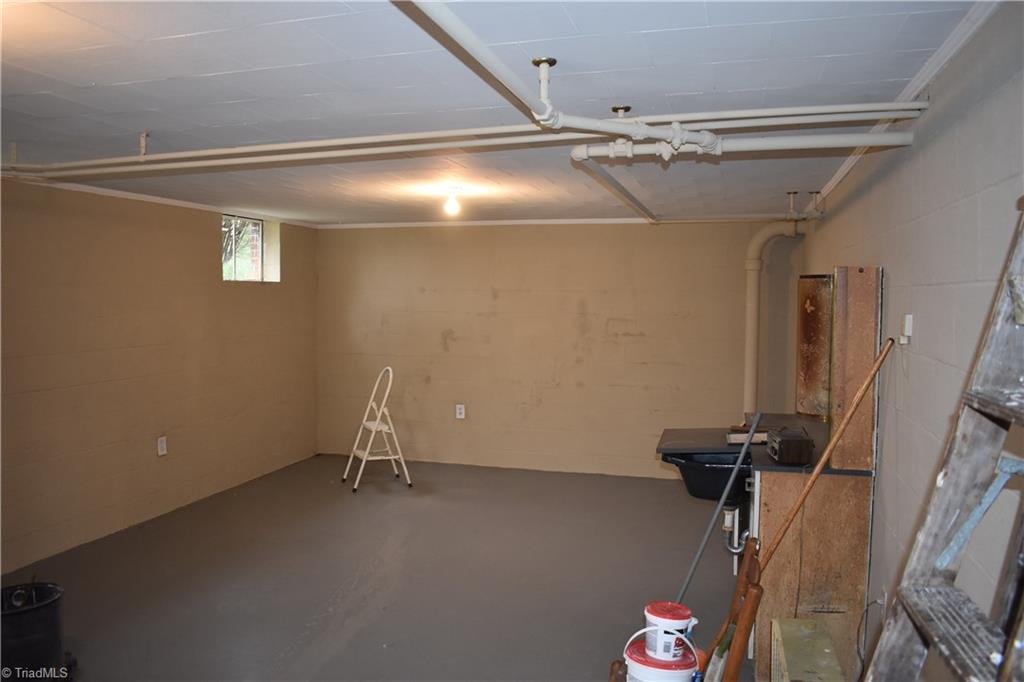 8971 Highway 700 Ruffin, NC 27326 - Photo 27 of 30