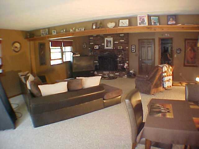 9545 Pentecost Road Indianapolis, IN 46239 - Photo 4 of 9