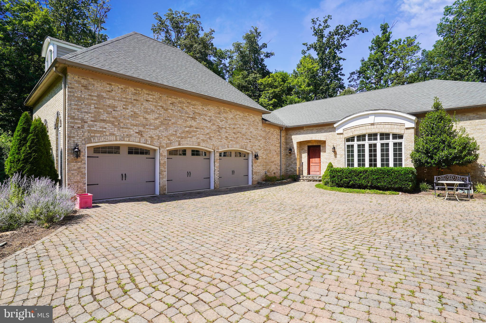 6648 South Clifton Road Frederick, MD 21703 - Photo 6 of 125