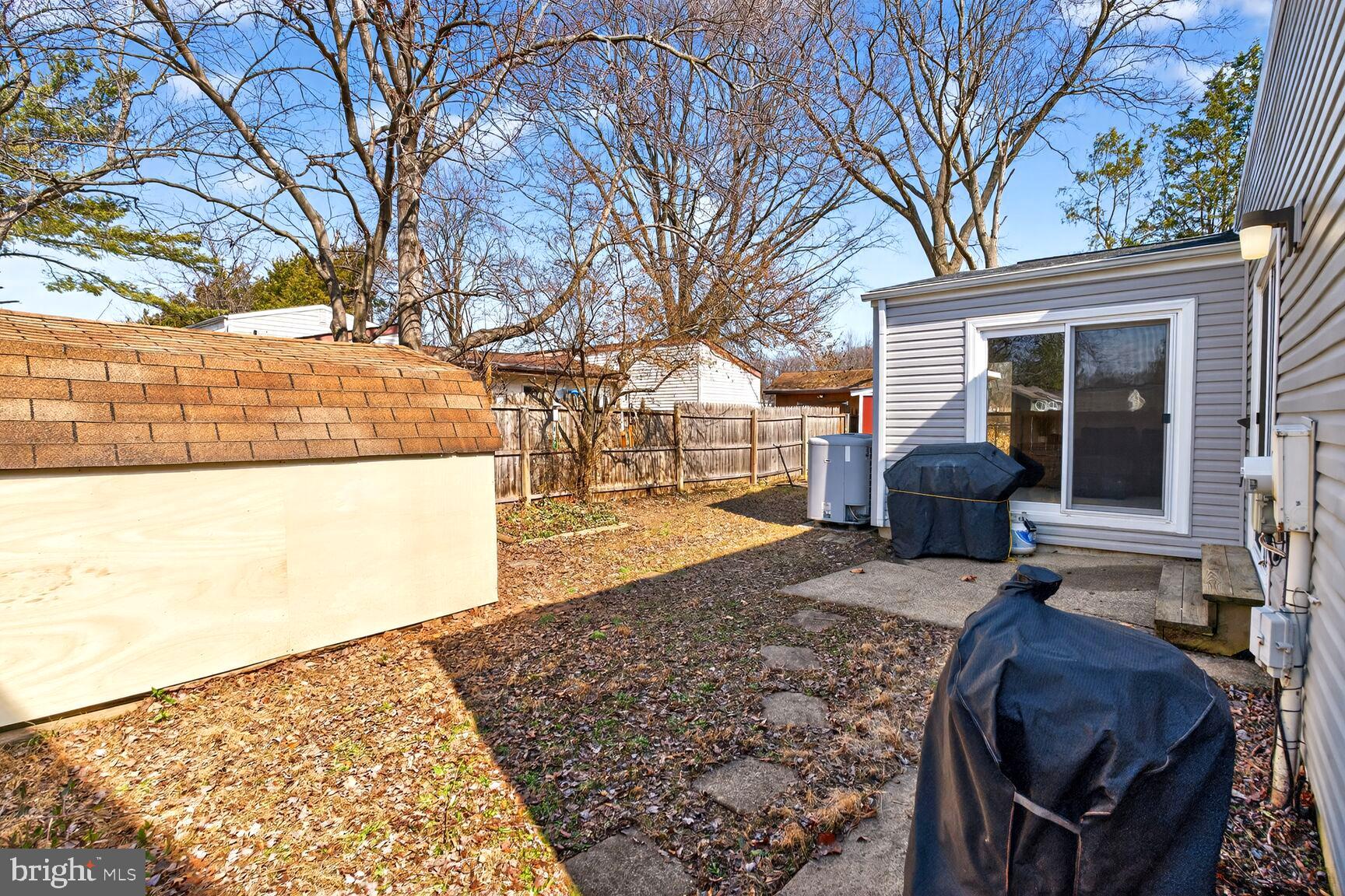 7204 Lavender Lane Springfield, VA 22150 - Photo 21 of 28 Rear Yard