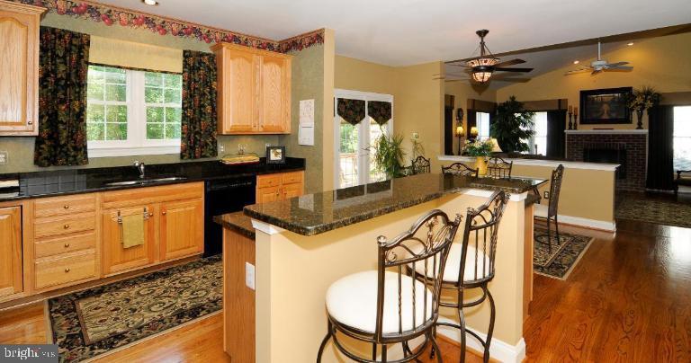 552 Coover Road Annapolis, MD 21401 - Photo 10 of 28 Kitchen #3