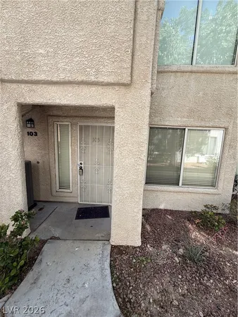 $1,550 | 3074 Tarpon, Unit 103, Las Vegas, NV 89120