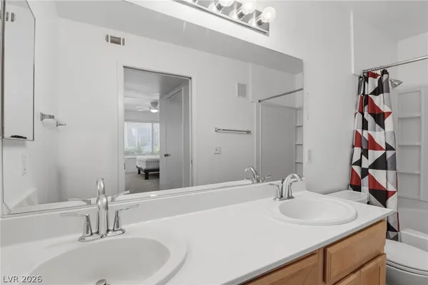 $1,550 | 3074 Tarpon, Unit 103, Las Vegas, NV 89120