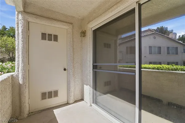 $1,550 | 3074 Tarpon, Unit 103, Las Vegas, NV 89120