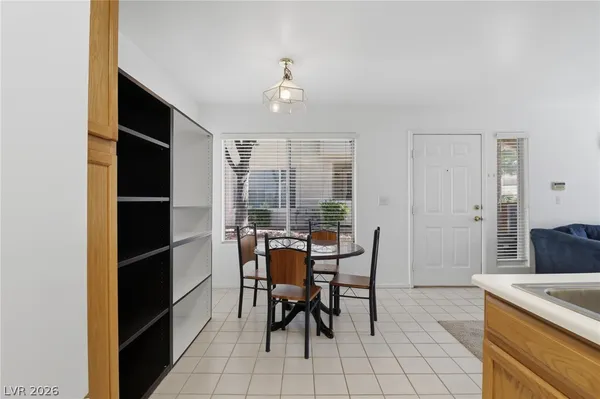 $1,550 | 3074 Tarpon, Unit 103, Las Vegas, NV 89120