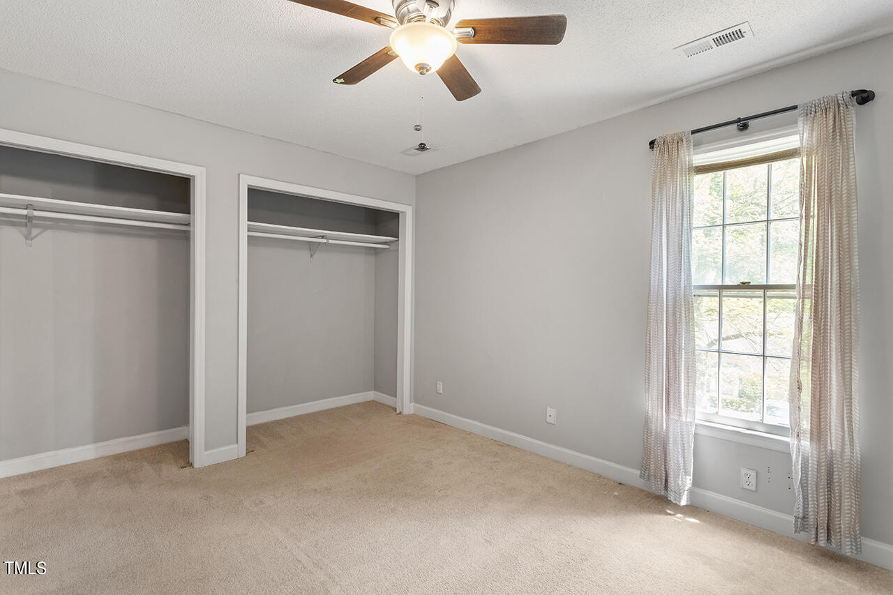 4523 Hamptonshire Drive Raleigh, NC 27613 - Photo 18 of 31 4523 Hamptonshire Drive_21
