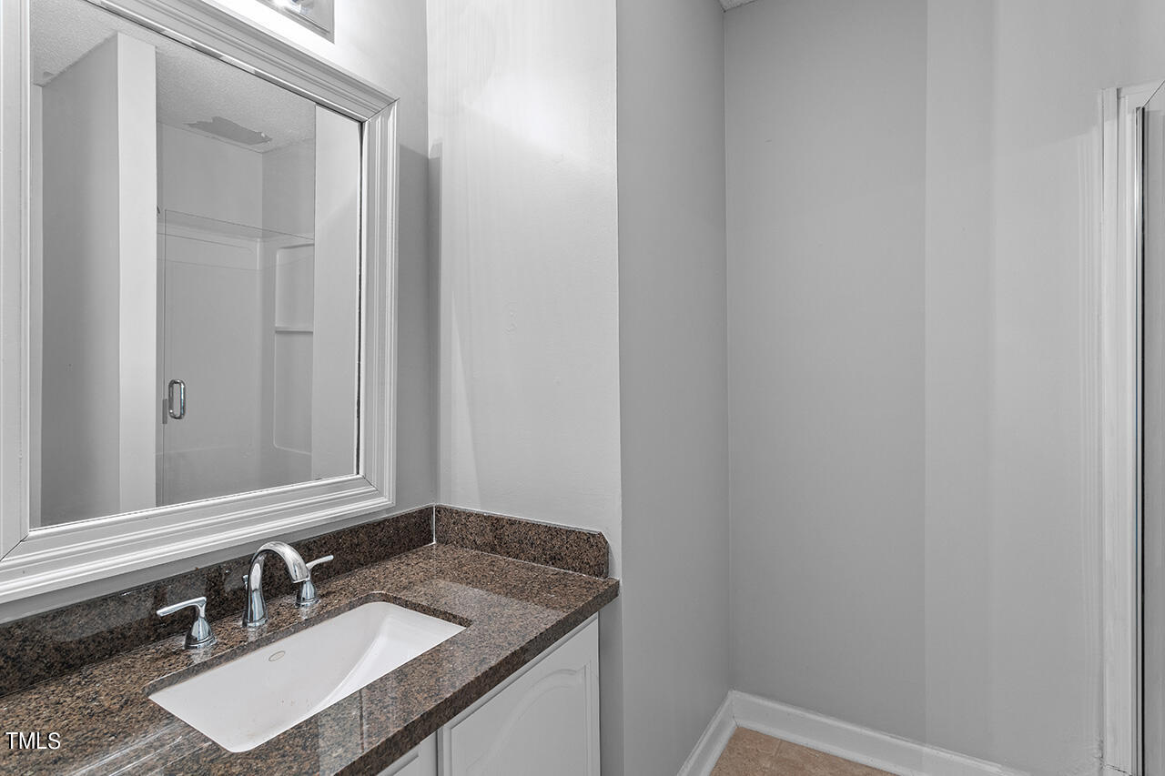 4523 Hamptonshire Drive Raleigh, NC 27613 - Photo 20 of 31 4523 Hamptonshire Drive_23
